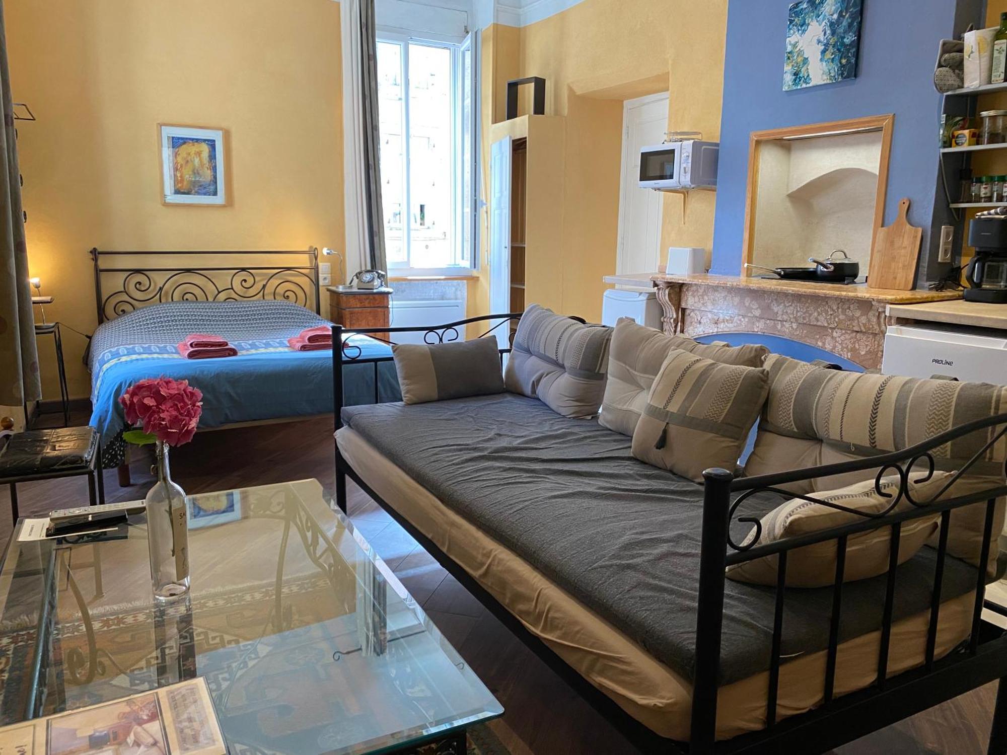 Residence Verdi - Appartements Meubles En Centre Ville Bédarieux المظهر الخارجي الصورة