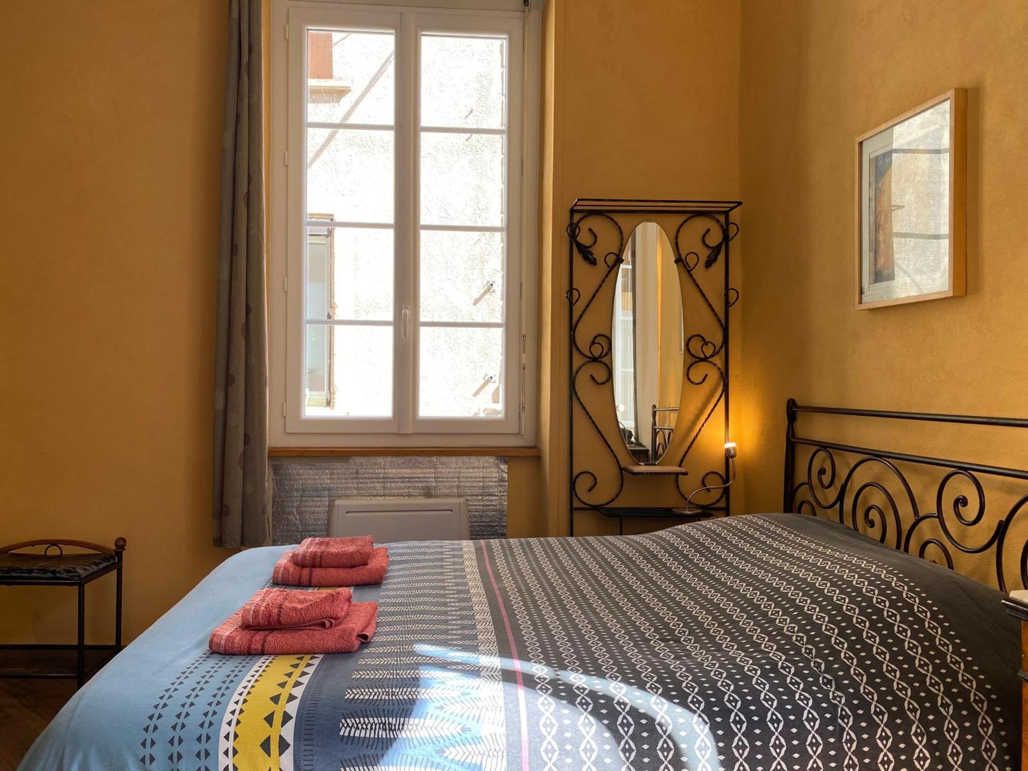 Residence Verdi - Appartements Meubles En Centre Ville Bédarieux المظهر الخارجي الصورة